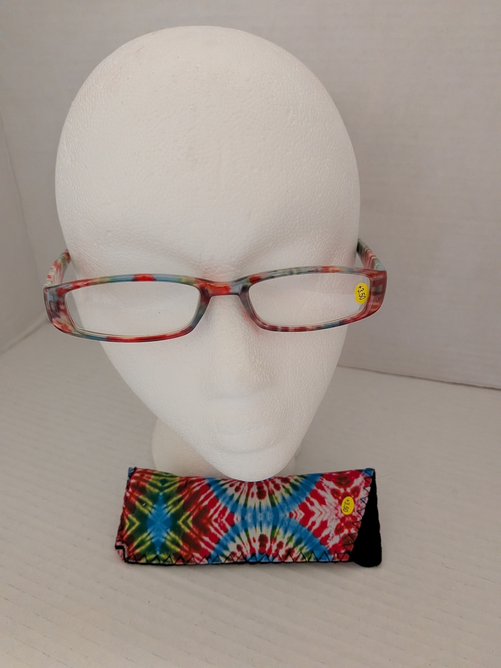 Tie Dye Readers with matching pouch  multicolor Power +3.50 nwot